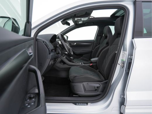 Skoda Karoq 1.5 TSI ACT Sportline (INCL-BTW) Aut. *PANO | DIGI-COCKPIT | ADAPTIVE-CRUISE | FULL-LED | BLIND-S... ActivLease financial lease