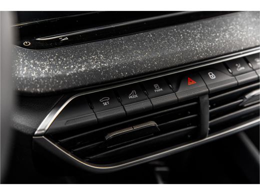 Skoda Octavia 1.5 TSI, Business Edition | Achteruitrijcamera | Chromen grille | Cruise control met speedlimiter ActivLease financial lease