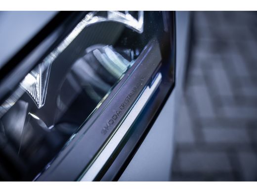 Skoda Octavia Combi Business Edition Plus, (2025) |  Chrome pakket | 2-spaaks multifunctioneel verwambaar stuur... ActivLease financial lease