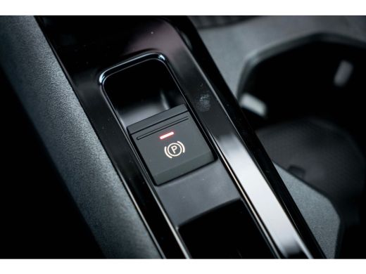 Skoda Superb 1.5 eTSI MHEV 150 pk First Edition |Trekhaak | A-uitrijcamera | Stoelverwarming | Adaptive cruise... ActivLease financial lease