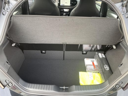 Toyota Aygo 1.0 VVT-i MT Premium ActivLease financial lease