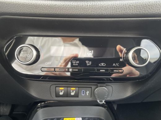 Toyota Aygo 1.0 VVT-i MT Premium ActivLease financial lease