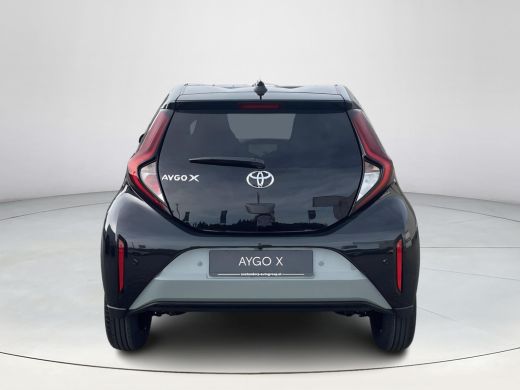 Toyota Aygo 1.0 VVT-i MT Premium ActivLease financial lease