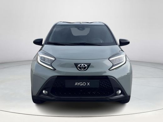 Toyota Aygo 1.0 VVT-i MT Premium ActivLease financial lease