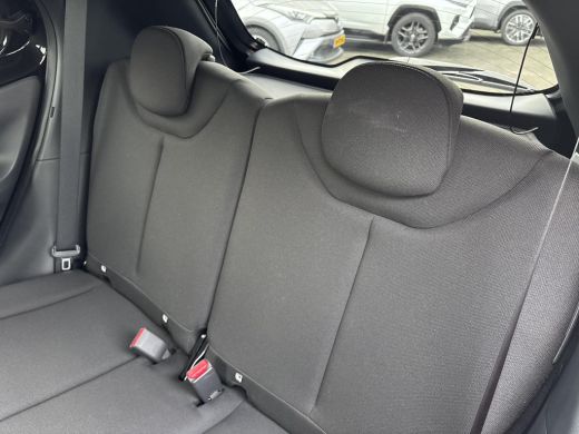 Toyota Aygo 1.0 VVT-i S-CVT Envy | Apple CarPlay/Adnroid auto | Achteruitrijcamera | Stoelverwarming ActivLease financial lease