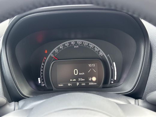 Toyota Aygo 1.0 VVT-i S-CVT Envy | Apple CarPlay/Adnroid auto | Achteruitrijcamera | Stoelverwarming ActivLease financial lease