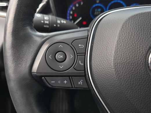 Toyota Corolla Touring Sports 1.8 Hybrid Dynamic Edition | Elektr. klep | Head-Up | Apple CarPlay | Rijklaar incl. garantie | ActivLease financial lease