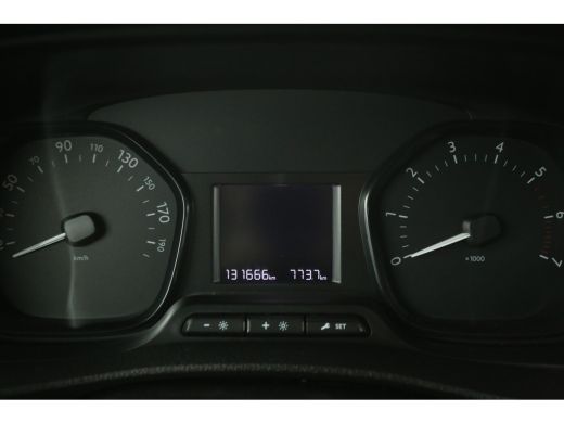 Toyota ProAce 2.0 D-4D L3H1 | DC | 2xSchuifdeur | Airco | Cruise | Trekhaak | Stoelverw. ActivLease financial lease