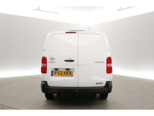Toyota ProAce 2.0 D-4D L3H1 | DC | 2xSchuifdeur | Airco | Cruise | Trekhaak | Stoelverw. ActivLease financial lease