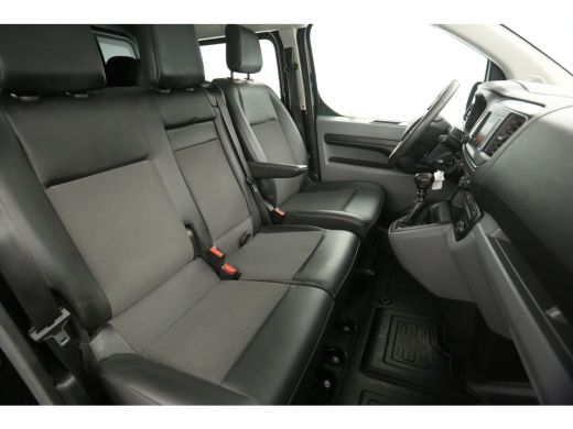 Toyota ProAce 2.0 D-4D L3H1 | DC | 360° Camera | Airco | Cruise | Navi | 2xSchuifdeur | Trekh. | Parkeersens. ActivLease financial lease