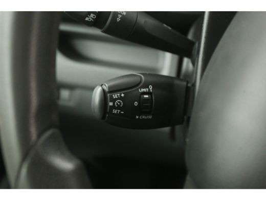 Toyota ProAce 2.0 D-4D L3H1 | DC | 360° Camera | Airco | Cruise | Navi | 2xSchuifdeur | Trekh. | Parkeersens. ActivLease financial lease