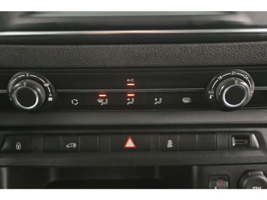 Toyota ProAce 2.0 D-4D L3H1 | DC | 360° Camera | Airco | Cruise | Navi | 2xSchuifdeur | Trekh. | Parkeersens. ActivLease financial lease