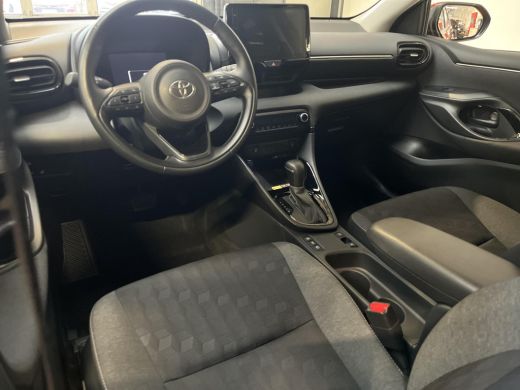 Toyota Yaris 1.5 Hybrid 115 Dynamic | All-in prijs | Apple/Android | Camera | Stoelverwarming | ActivLease financial lease