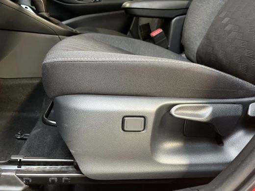 Toyota Yaris 1.5 Hybrid 115 Dynamic | All-in prijs | Apple/Android | Camera | Stoelverwarming | ActivLease financial lease