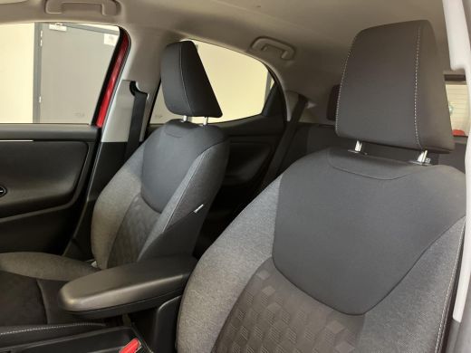 Toyota Yaris 1.5 Hybrid 115 Dynamic | All-in prijs | Apple/Android | Camera | Stoelverwarming | ActivLease financial lease