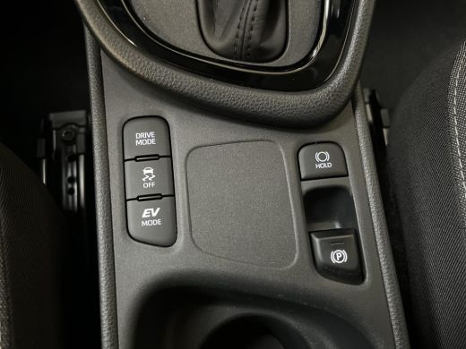 Toyota Yaris 1.5 Hybrid 115 Dynamic | All-in prijs | Apple/Android | Camera | Stoelverwarming | ActivLease financial lease