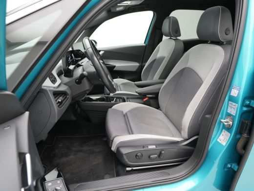 Volkswagen ID.3 First Max 58 kWh 204pk Panorama Navigatie Camera Acc Stoelverwarming 301 ActivLease financial lease