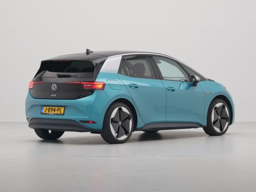 Volkswagen ID.3 First Max 58 kWh 204pk Panorama Navigatie Camera Acc Stoelverwarming 301 ActivLease financial lease