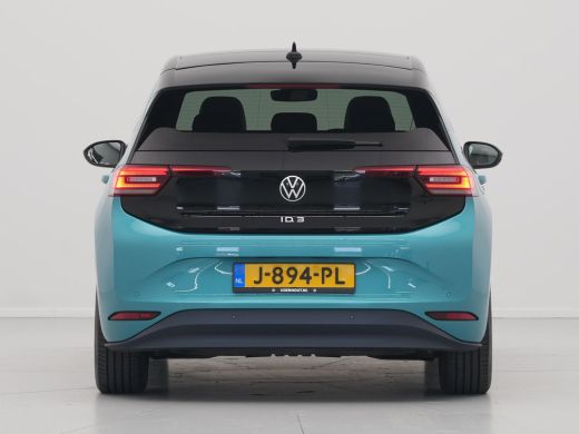 Volkswagen ID.3 First Max 58 kWh 204pk Panorama Navigatie Camera Acc Stoelverwarming 301 ActivLease financial lease