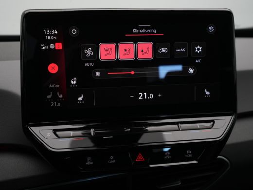 Volkswagen ID.3 Pure 150 pk Navigatie Camera Stoelverwarming Acc 333 ActivLease financial lease