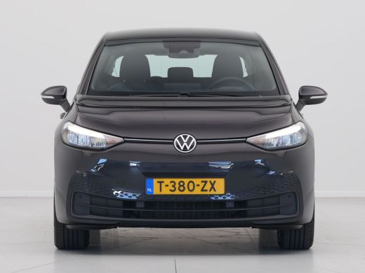Volkswagen ID.3 Pure 150 pk Navigatie Camera Stoelverwarming Acc 333 ActivLease financial lease