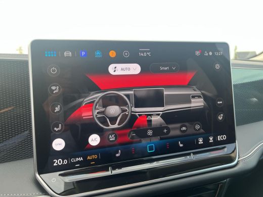 Volkswagen Passat Variant 1.5 eHybrid Business | Trekhaak | A-Camera | HUD | SOH 102% | PHEV | ActivLease financial lease