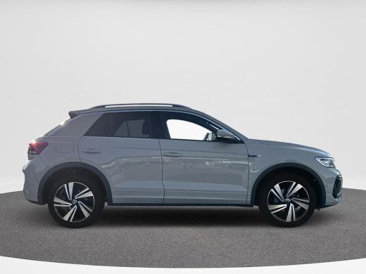 Volkswagen T-Roc 1.5 TSI R-Line | Camera | Led | 18 inch | 150Pk | A-Camera | Clima | Winter Pakket | ActivLease financial lease