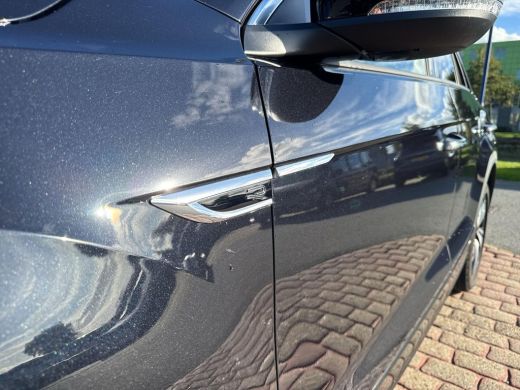 Volkswagen T-Roc 1.5 TSI R-Line | Led | 18 inch | Keyless | 150Pk | Automaat | App Connect | ActivLease financial lease