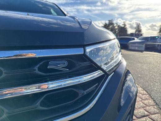 Volkswagen T-Roc 1.5 TSI R-Line | Led | 18 inch | Keyless | 150Pk | Automaat | App Connect | ActivLease financial lease