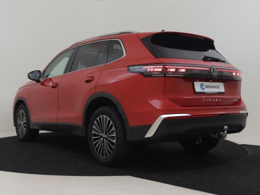 Volkswagen Tiguan 1.5 eHybrid 272PK Elegance l Lederen Interieur incl Climate Seats en Memory l Panoramadak l Trekh... ActivLease financial lease