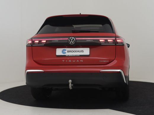 Volkswagen Tiguan 1.5 eHybrid 272PK Elegance l Lederen Interieur incl Climate Seats en Memory l Panoramadak l Trekh... ActivLease financial lease