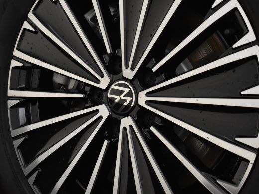 Volkswagen Tiguan 1.5 eHybrid 272PK Elegance l Lederen Interieur incl Climate Seats en Memory l Panoramadak l Trekh... ActivLease financial lease