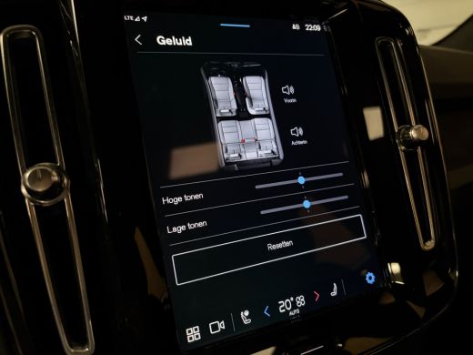 Volvo  C40 Recharge Core 69 kWh | Stoel en Stuurwielverwarming | All Season banden | Parkeercamera | Cruise ... ActivLease financial lease