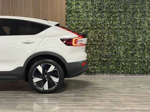 Volvo  C40 Single Motor Extended Range Plus | Trekhaak | All Season banden | Adaptieve Cruise Control | Stoe... ActivLease financial lease