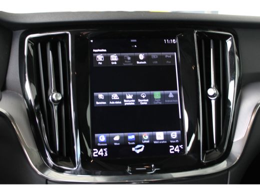 Volvo  V60 2.0 B3 Momentum Advantage | LED Koplampen | Navigatiesysteem full map | Cruise control | ActivLease financial lease