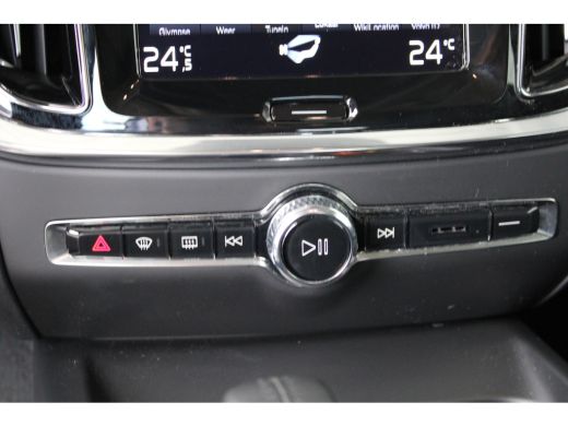 Volvo  V60 2.0 B3 Momentum Advantage | LED Koplampen | Navigatiesysteem full map | Cruise control | ActivLease financial lease