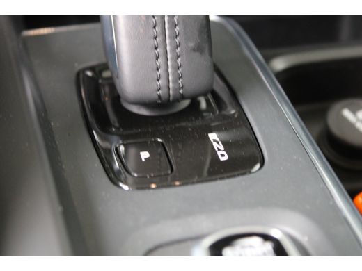 Volvo  V60 2.0 B3 Momentum Advantage | LED Koplampen | Navigatiesysteem full map | Cruise control | ActivLease financial lease