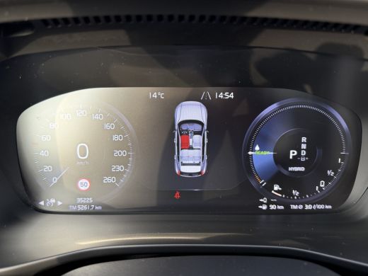 Volvo  XC40 T4 Recharge R-Design | Panoramadak | Leder | Stoel en stuurwielverwarming | Memory | Power seats ... ActivLease financial lease