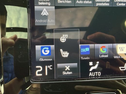 Volvo  XC40 T4 Recharge R-Design | Panoramadak | Leder | Stoel en stuurwielverwarming | Memory | Power seats ... ActivLease financial lease