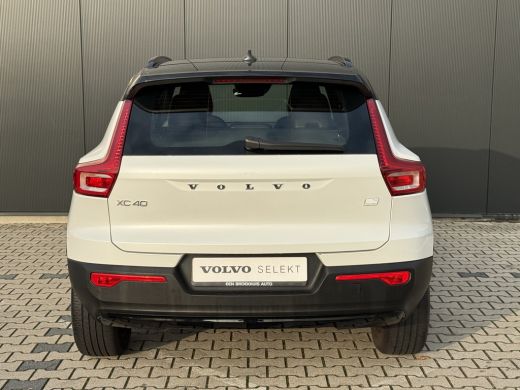Volvo  XC40 T4 Recharge R-Design | Panoramadak | Leder | Stoel en stuurwielverwarming | Memory | Power seats ... ActivLease financial lease