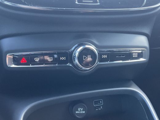 Volvo  XC40 1.5 T5 262pk PHEV Recharge R-Design Elek.Trekhaak Leer Stoel/Stuurverw Adap.Cruise NL-Auto! ActivLease financial lease