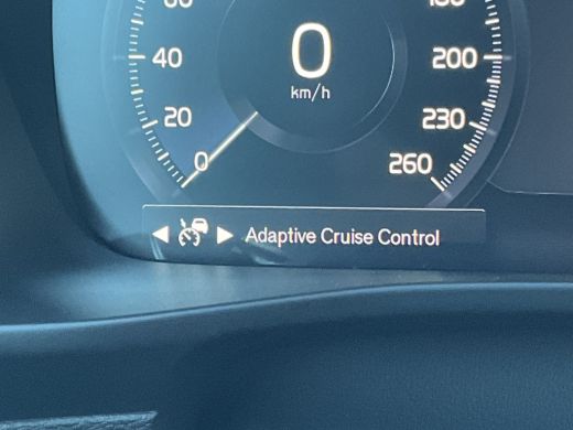 Volvo  XC40 1.5 T5 262pk PHEV Recharge R-Design Elek.Trekhaak Leer Stoel/Stuurverw Adap.Cruise NL-Auto! ActivLease financial lease