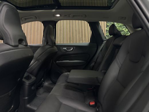 Volvo  XC60 T6 AWD Recharge Plus Dark | Trekhaak | 360° Camera | All Season banden | Adaptieve Cruise Control... ActivLease financial lease