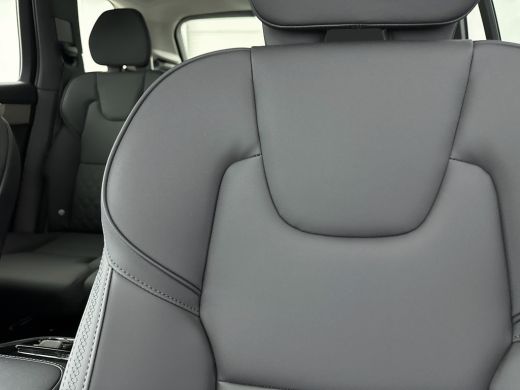 Volvo  XC90 2.0 T8 Plug-in hybrid AWD Plus Dark NEW MODEL | SILVER DAWN | Luchtvering | Trekhaak | Getint gla... ActivLease financial lease