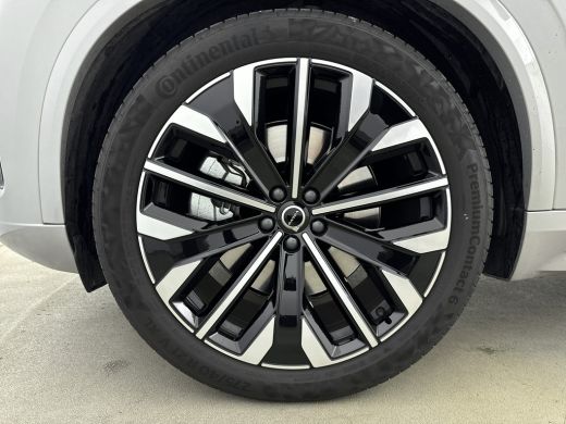 Volvo  XC90 2.0 T8 Plug-in hybrid AWD Plus Dark NEW MODEL | SILVER DAWN | Luchtvering | Trekhaak | Getint gla... ActivLease financial lease