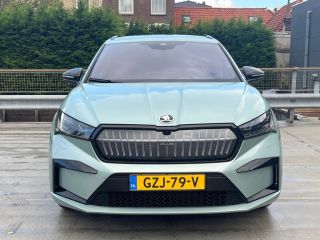 Skoda Enyaq iV Sportline 60 | 20" lichtmetalen velgen Taurus, antraciet gepolijst | 8 Luidsprekers | Achteruitri...