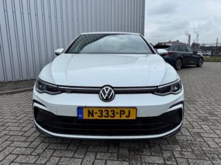 Volkswagen Golf 1.5 TSI R-Line l Stoel en stuurverwarming l R-Line Interieur l Adaptieve Cruise Control l Camera ...