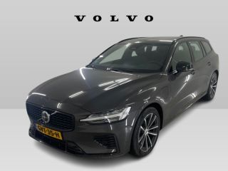 Volvo  V60 T6 Plug-in hybrid AWD Plus Dark | Panoramadak | Trekhaak | Harman Kardon | Sportstoelen | Stoel e...