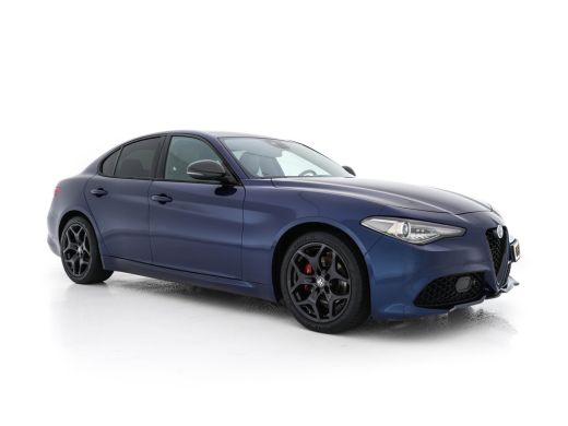 Alfa Romeo Giulia 2.0T B-Tech (INCL-BTW) Aut. *LUXURY-LEATHER | XENON | ADAPTIVE-CRUISE | MEMORY-PACK | HEATED-SPOR...