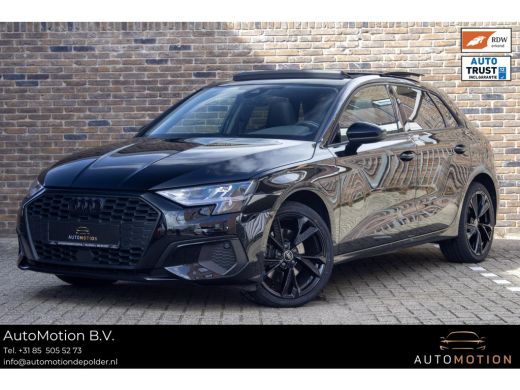 Audi A3 Sportback 40 TFSI e | Pano | Cam Leder | Carplay | Sfeerverlichting Audi A3 Sportback 40 TFSI e | Pano | Cam Leder | Carplay | Sfeerverlichting